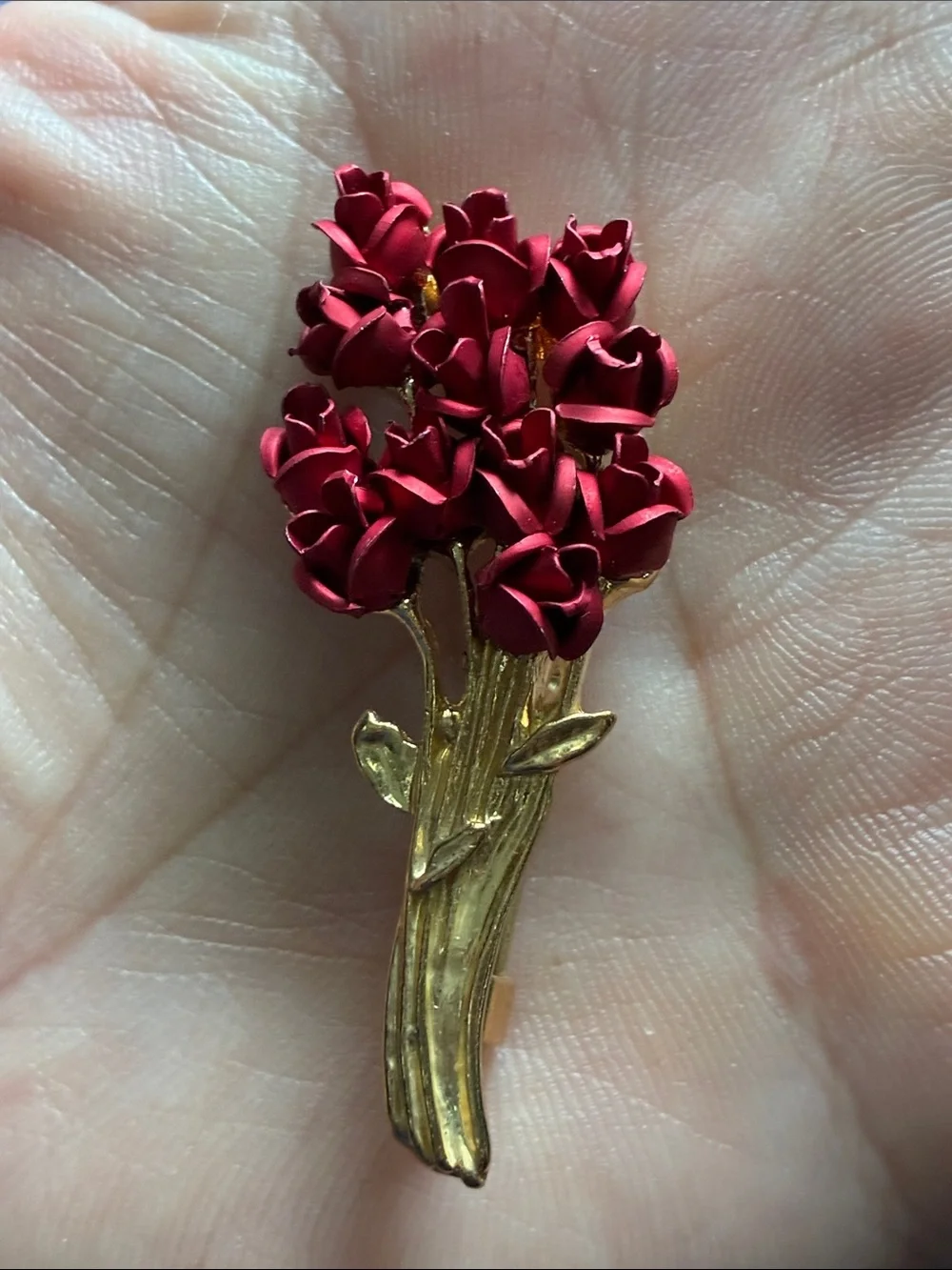 “One Dozen Red Roses” Bouquet Brooch